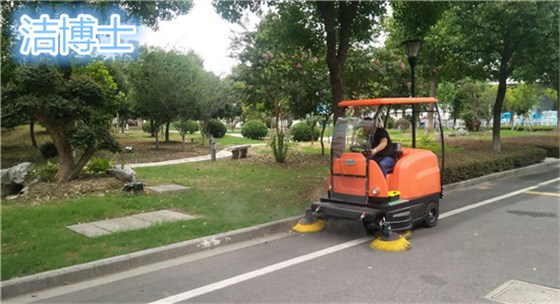 潔博士掃地車(chē)