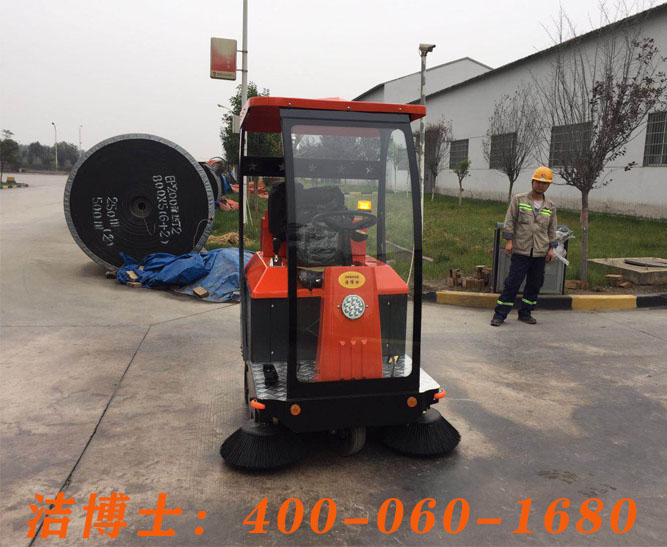 潔博士駕駛掃地車(chē)客戶(hù)案例——陜西富平生態(tài)水泥有限公司